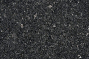 Angola Silver Angola | Gesteinsart: Magmatit | Untergruppe: Anorthosit | Herkunft: Angola | Alter: 500 Mill. Jahre