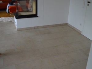 Material: Jura Athina