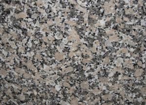 Crema Julia Spanien | Gesteinsart: Magmatit | Untergruppe: Biotitgranit | Herkunft: Spanien | Alter: 400 Mill. Jahre