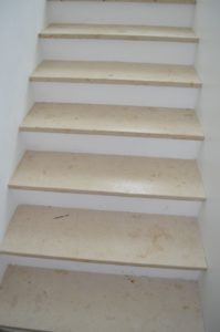 Material: Jura Gelb